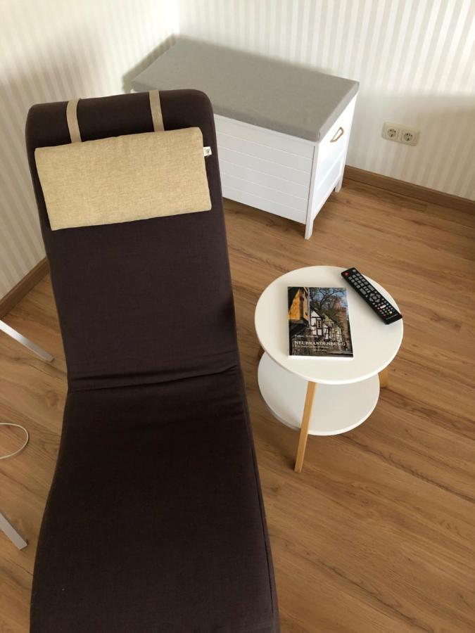 Fewo Erholsame Auszeit Neubrandenburg Bagian luar foto